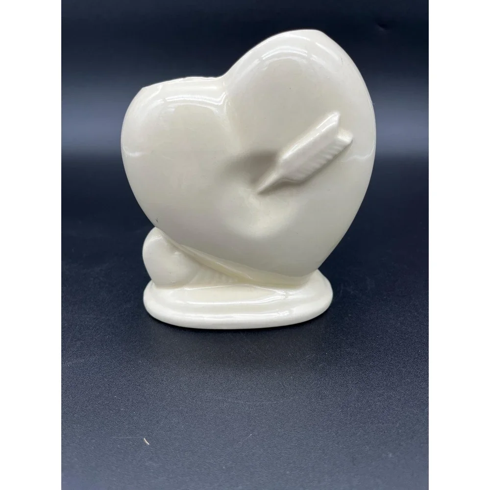 Heart Shaped Vase: 1950s Style, Cupid's Arrow Pottery – Vintage Home Decor